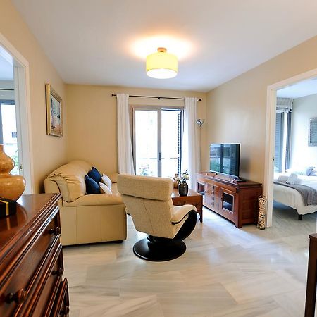 Acogedor Apartamento Junto A Calle Larios By Renthas Lejlighed Málaga Eksteriør billede